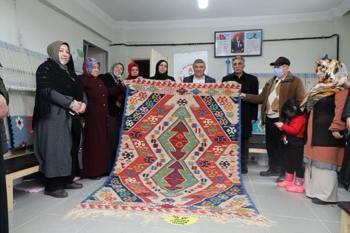 Dilovası Kadın Kooperatifi Açılışa Hazırlanıyor