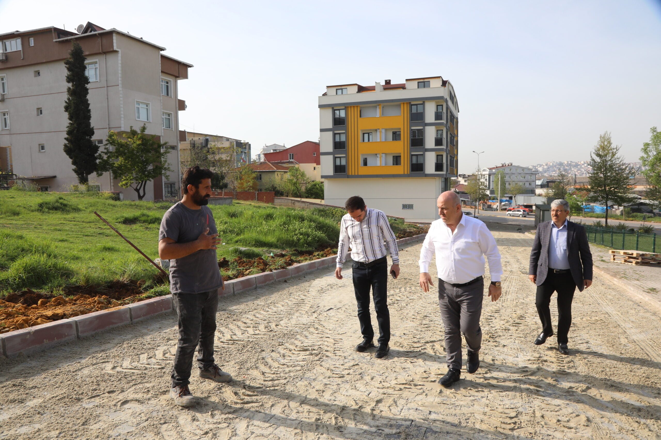 Bıyık , Yol Çalışmalarını İnceledi