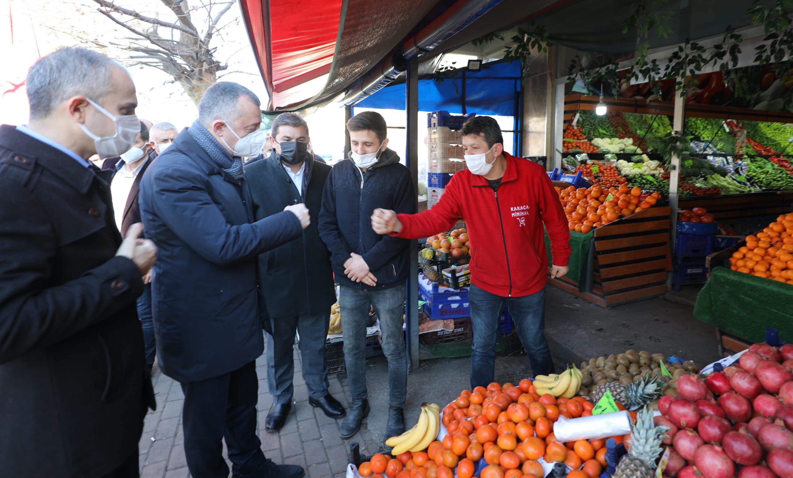 Kocaeli Büyükşehir Belediye Başkanı Tahir Büyükakın Çayırova’da Esnaflarla Buluştu : Birlikte Düşünüyoruz !