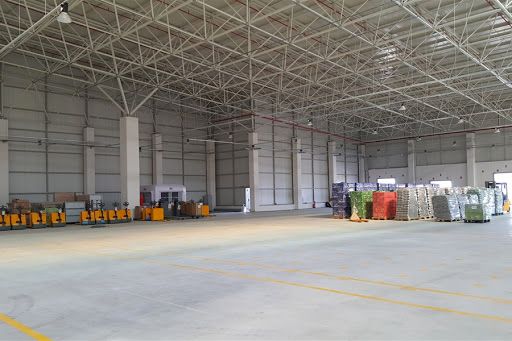 Kocaeli Gebze’de 2 Katlı İdari Bina Ve Depo İcradan Satılıktır