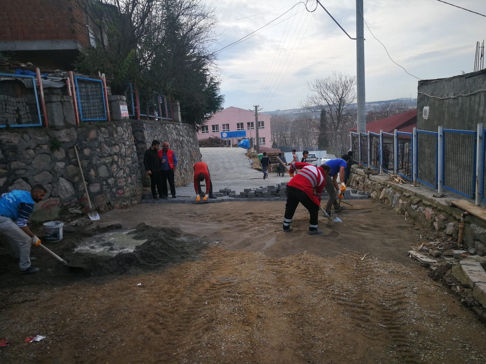 Dilovası’nda Üstyapı Çalışmaları Başladı