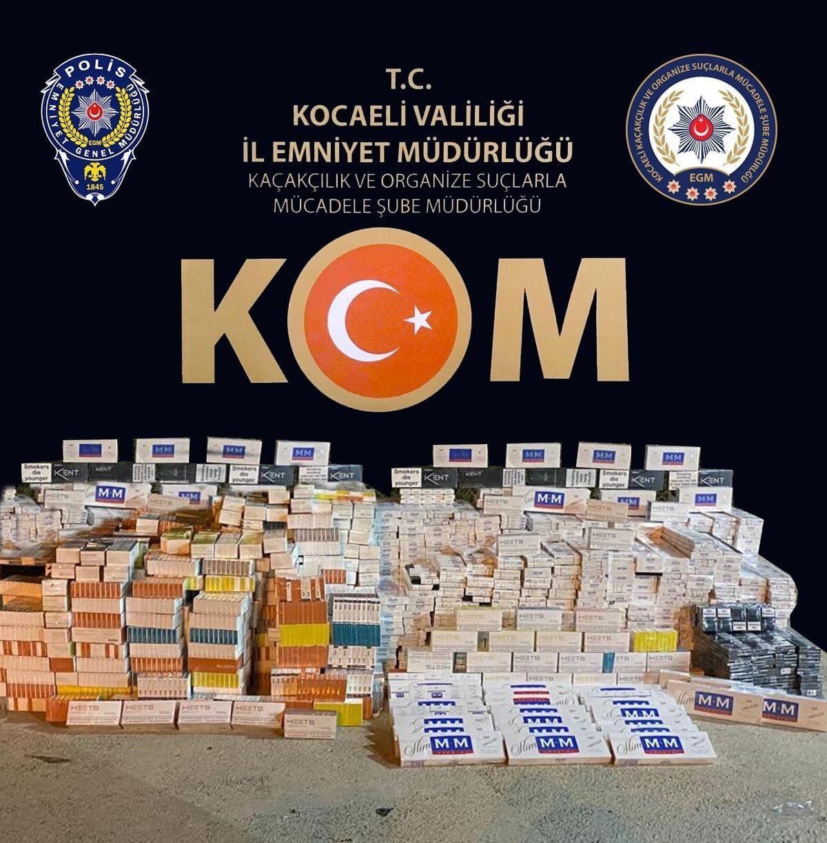 Kocaeli’de tır dorsesinde kaçak sigara ve cep telefonu ele geçirildi
