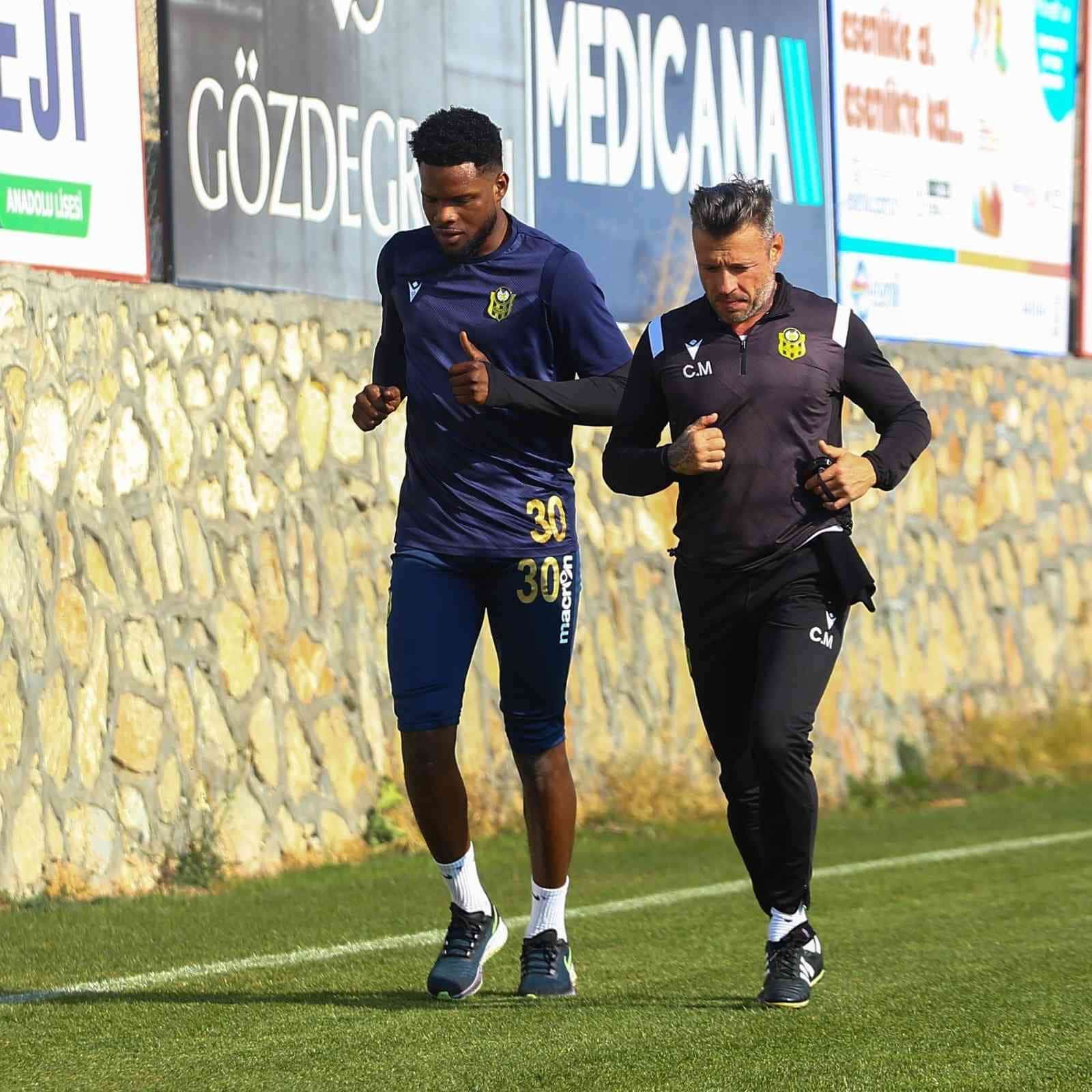 Yeni Malatyaspor’da Galatasaray maçı hazırlıkları sürüyor