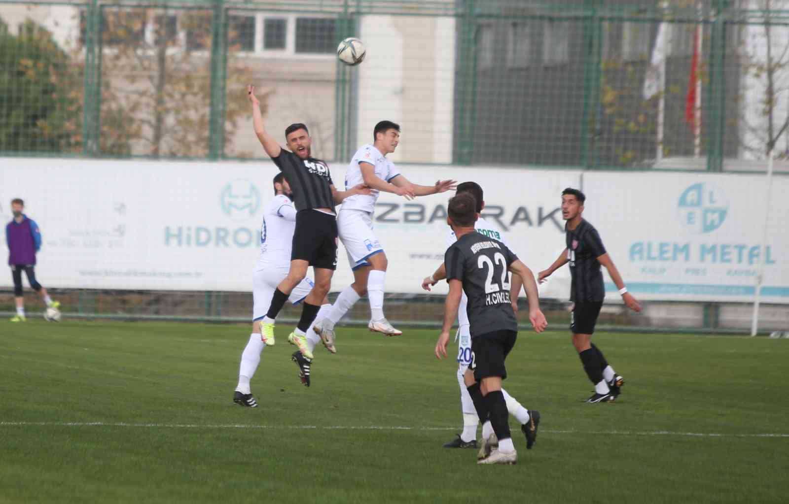 TFF 3. Lig: Bursa Yıldırımspor: 0 – Nevşehir Belediyespor: 3