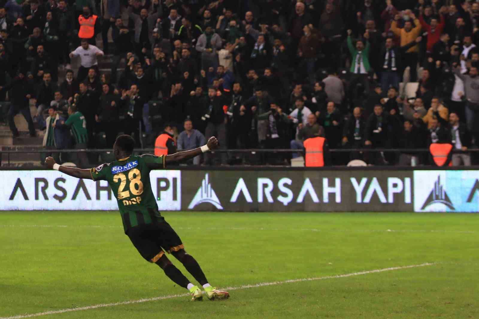 Spor Toto 1. Lig: Kocaelispor: 2 – Büyükşehir Belediye Erzurumspor: 0
