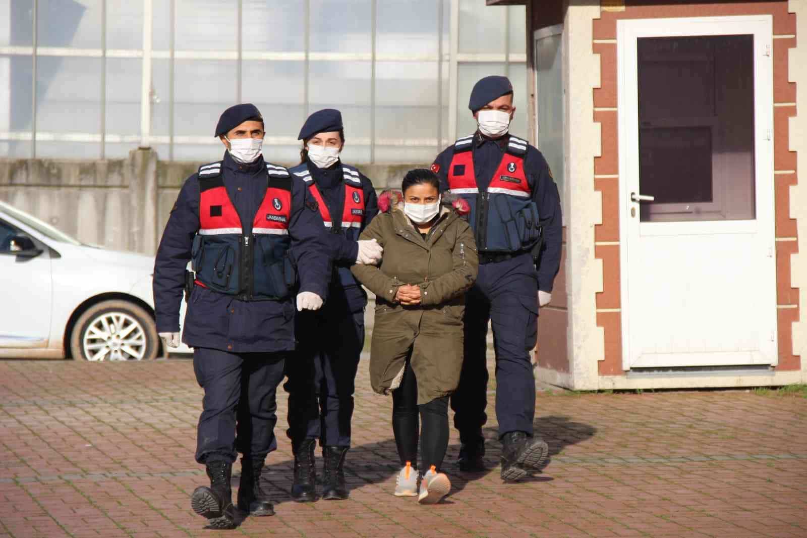Zeytindalı Harekatı’ndan önce kaçan terörist yakalanarak adliyeye sevk edildi