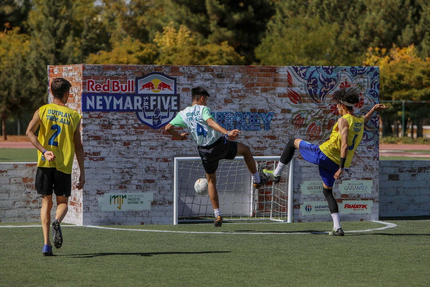 Red Bull Neymar Jr’s Five’ta final şekilleniyor