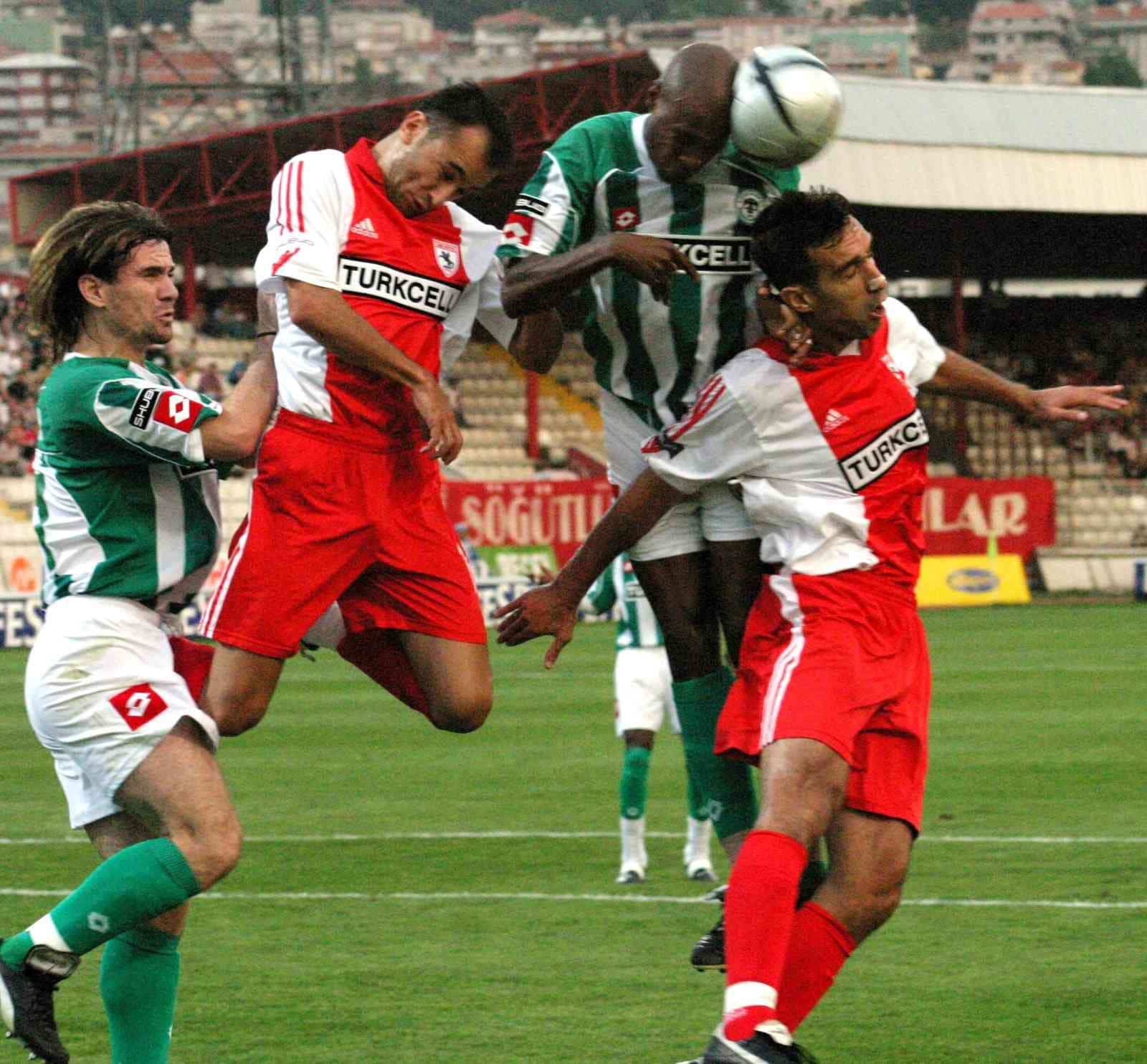 Samsunspor efsanesi geri döndü