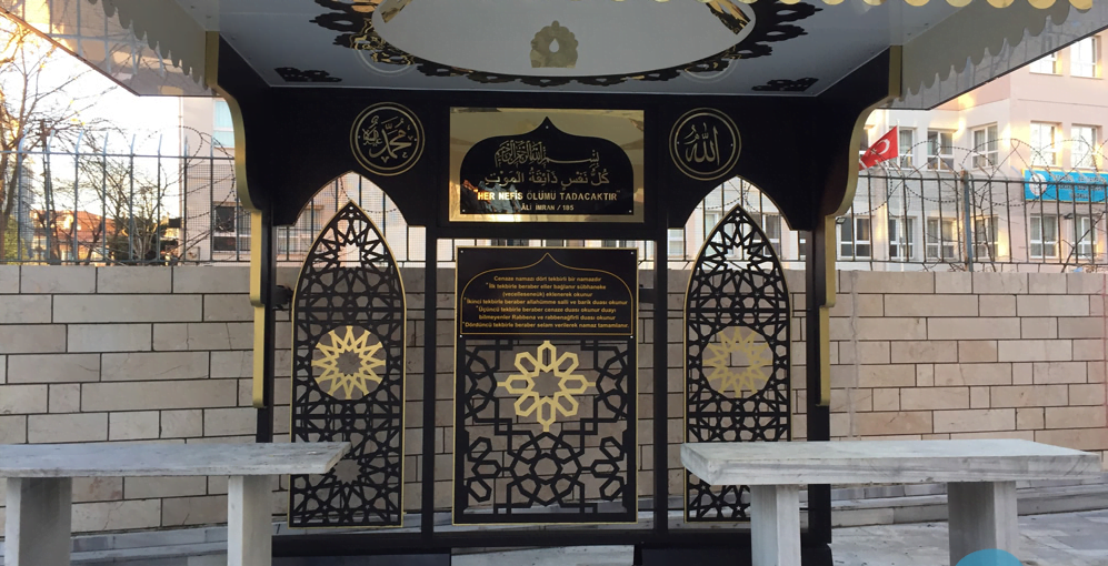 Dekoratif Sundurma Ve Mermer Musalla Taşı Yaptırılacaktır
