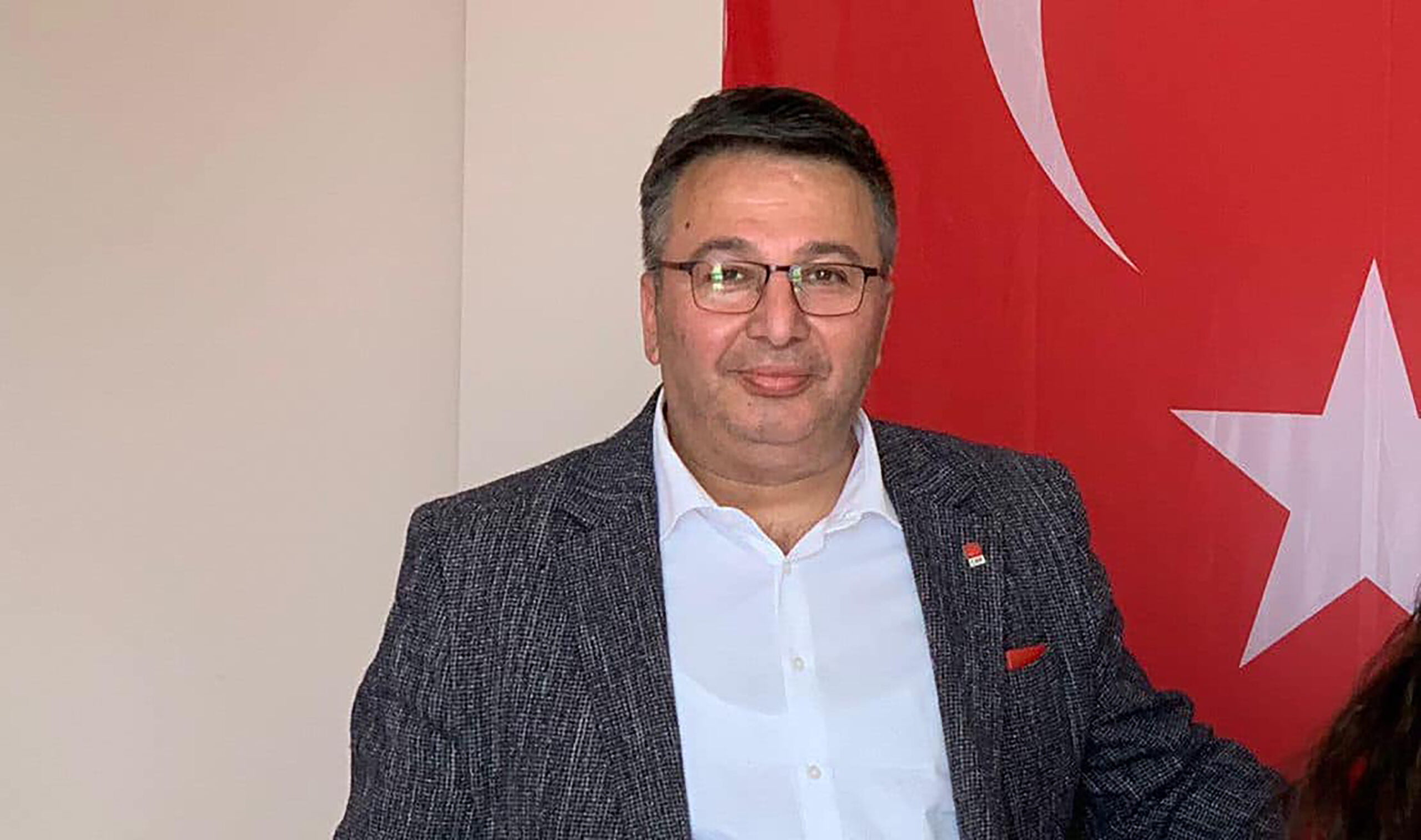 Soyluçiçek’ten Atatürk Havalimanı Eleştirisi