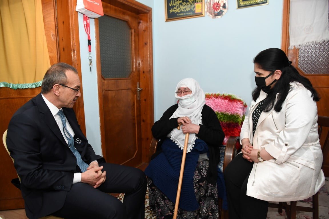 Yavuz Çifti Gebze’de Hane Ziyaretleri’nde