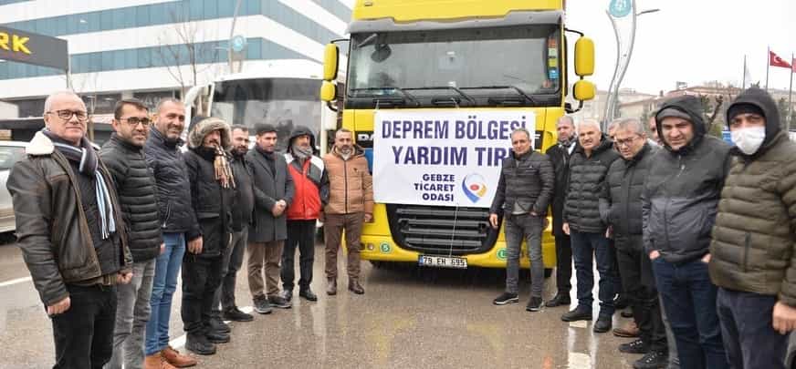 Gebze bölgesi depremzedeler için tek yürek oldu Gebze bölgesi depremzedeler için tek yürek oldu