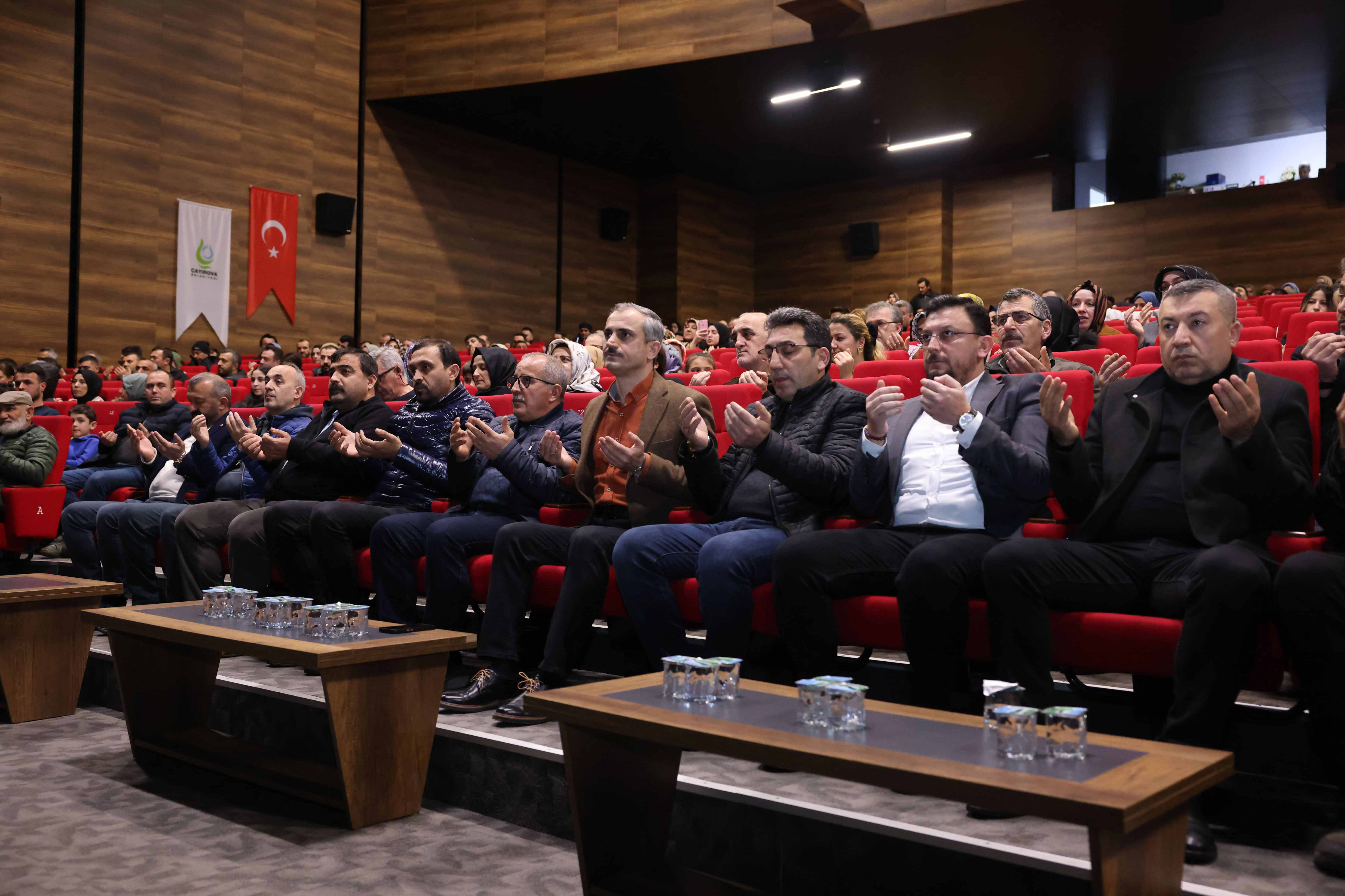 Çayırova Belediyesi’nden Anlamlı Program Çayırova Belediyesi’nden Anlamlı Program