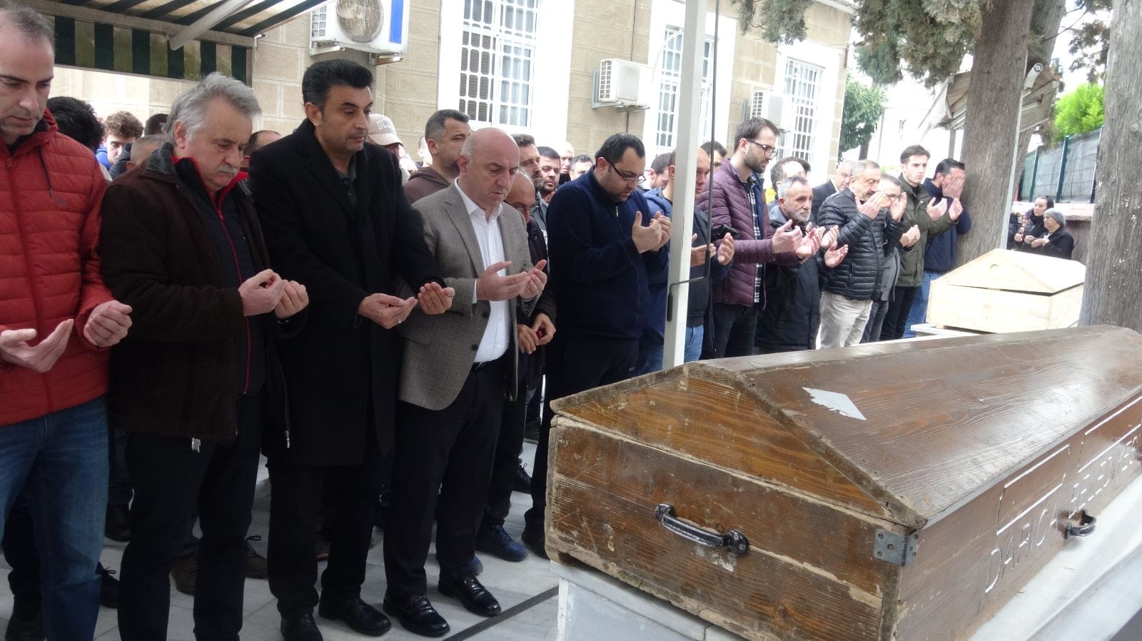 Kaya ve Bıyık Son Görevlerini Yerine Getirdiler Kaya ve Bıyık Son Görevlerini Yerine Getirdiler