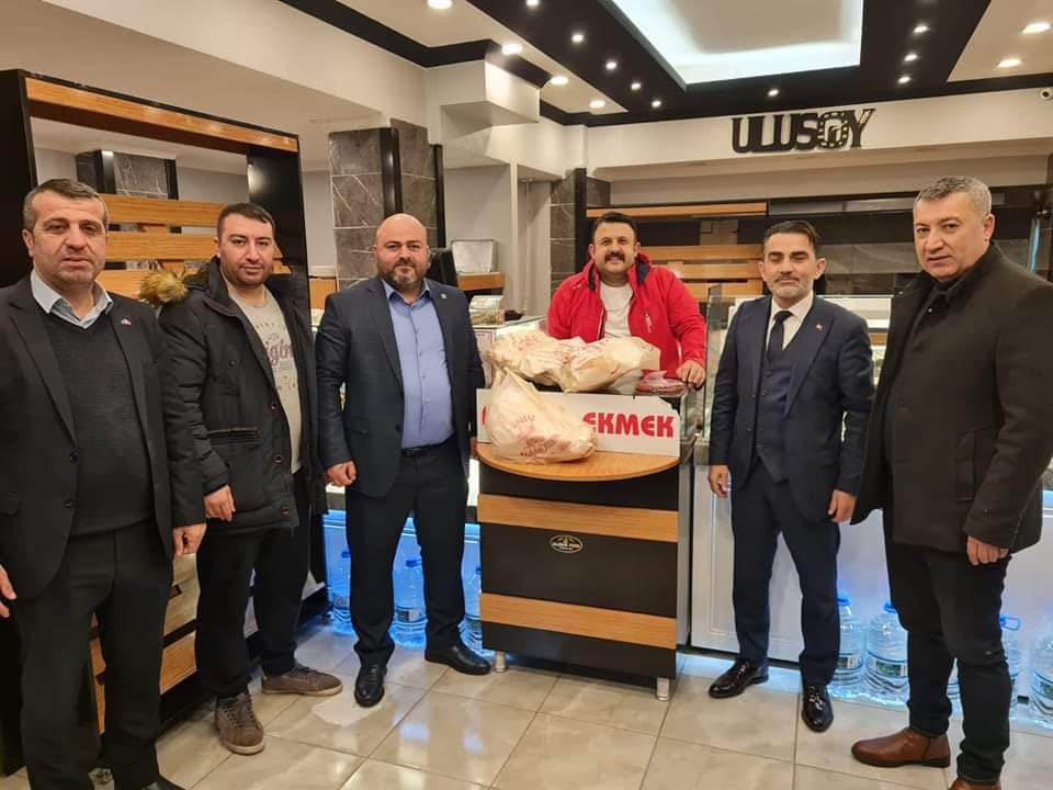 MHP İlçe Teşkilatları Sahurda Bir Araya Geldi