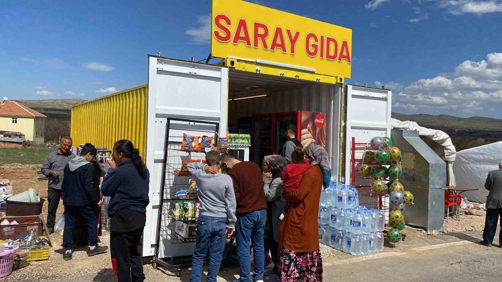 Malatyalı bakkal, depremde yıkılan ekmek teknesine ŞOK Marketler sayesinde yeniden kavuştu