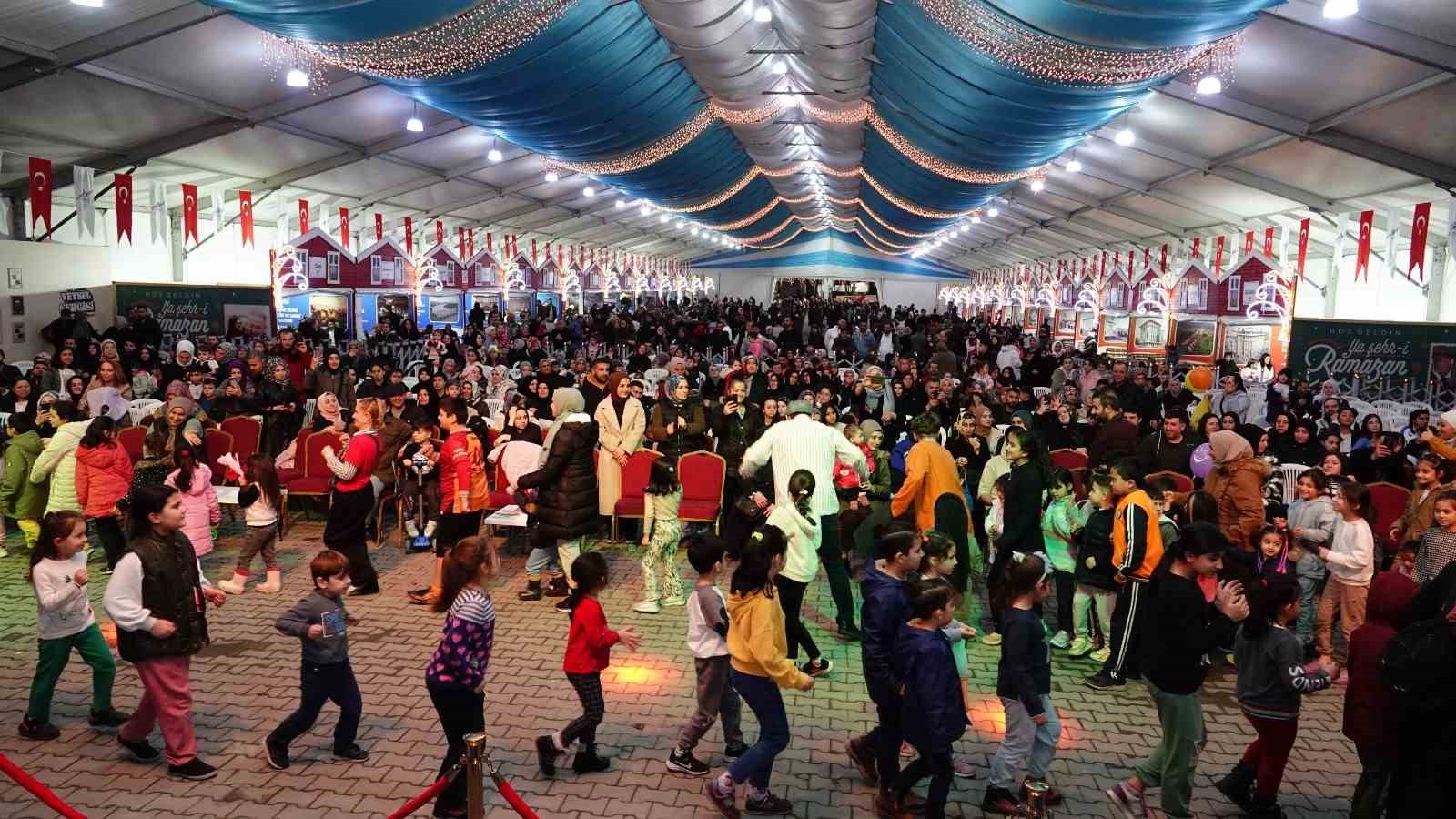 Sultangazi’de Ramazan’a özel çocuklar için rengarenk programlar sürüyor