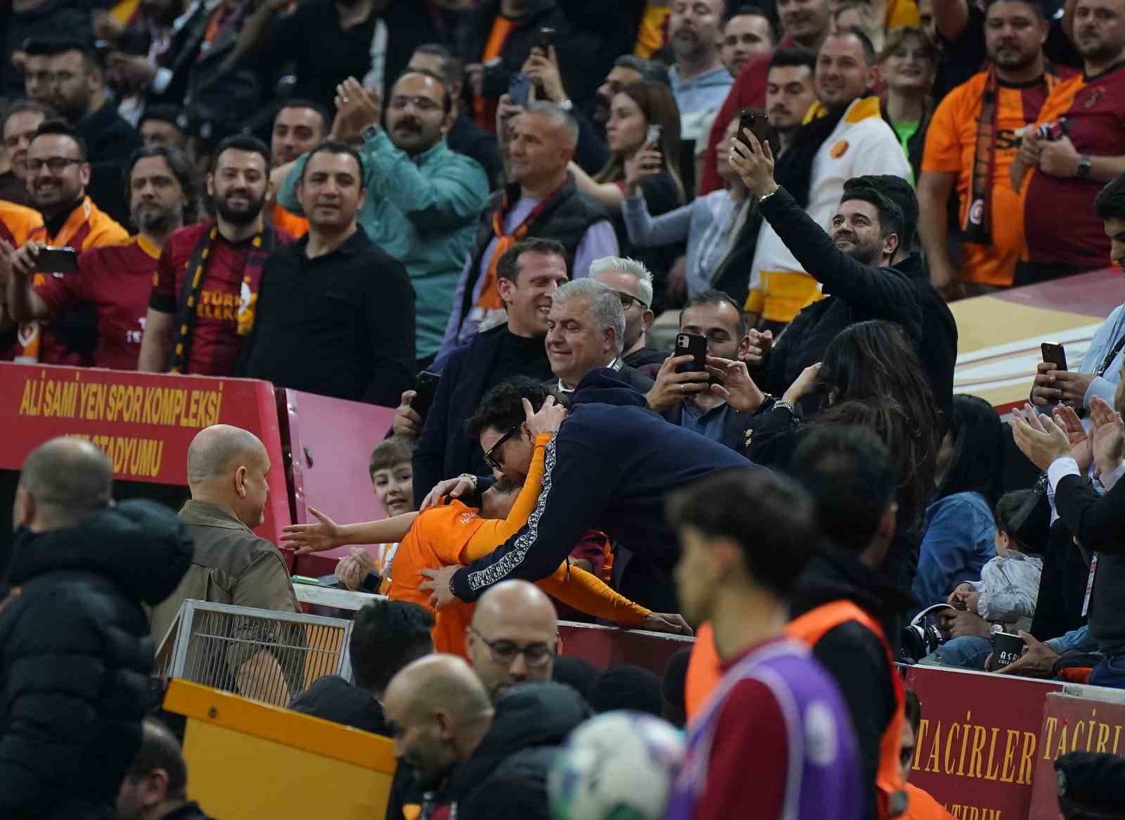 Galatasaray – Kayserispor maçını 42 bin 379 taraftar izledi