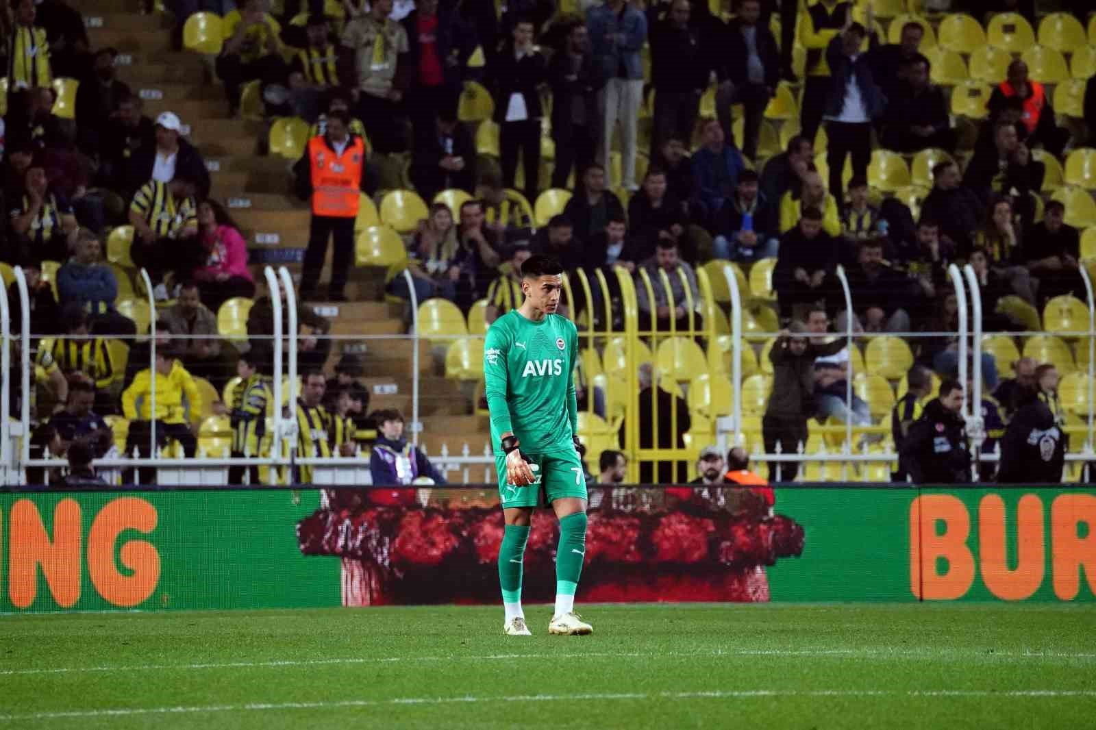 İrfan Can Eğribayat ilk kez 11’de oynadı