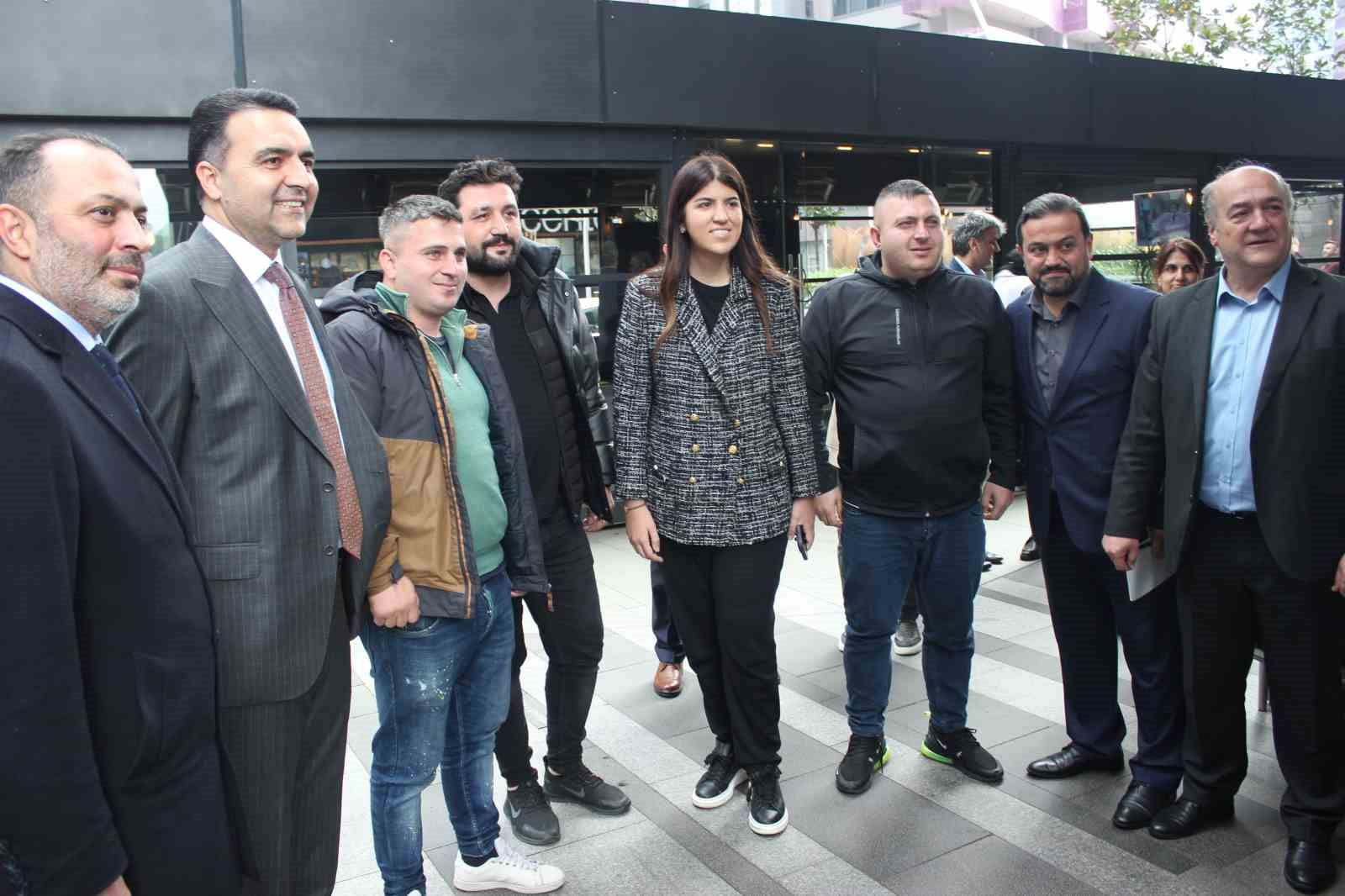 AK Parti İstanbul Milletvekili Adayı Ayaydın: “AK Parti olarak milletin kurmuş olduğu bir siyasi partiyiz”
