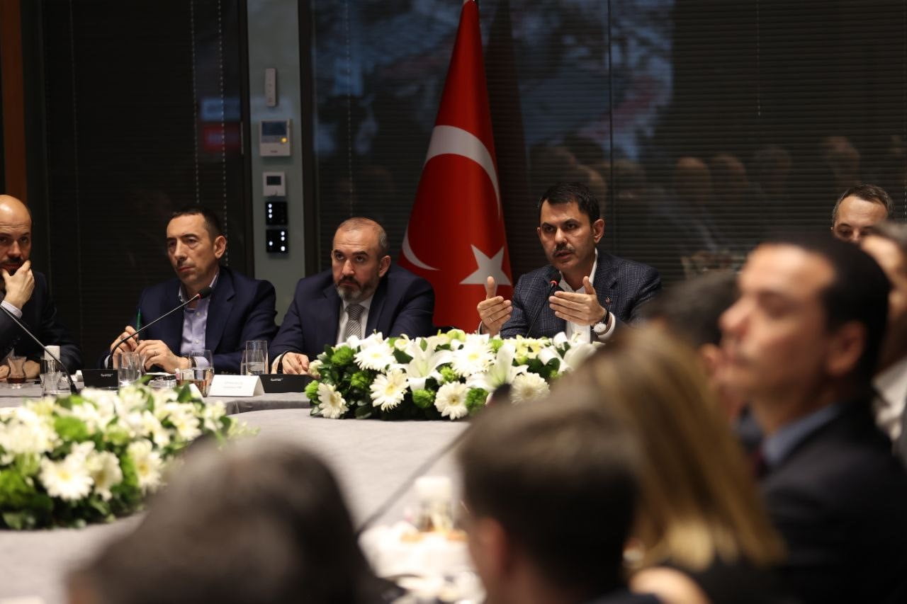 Bakan Kurum: “Mayıs ayında 319 bin deprem konutunun inşaatı başlamış olacak”