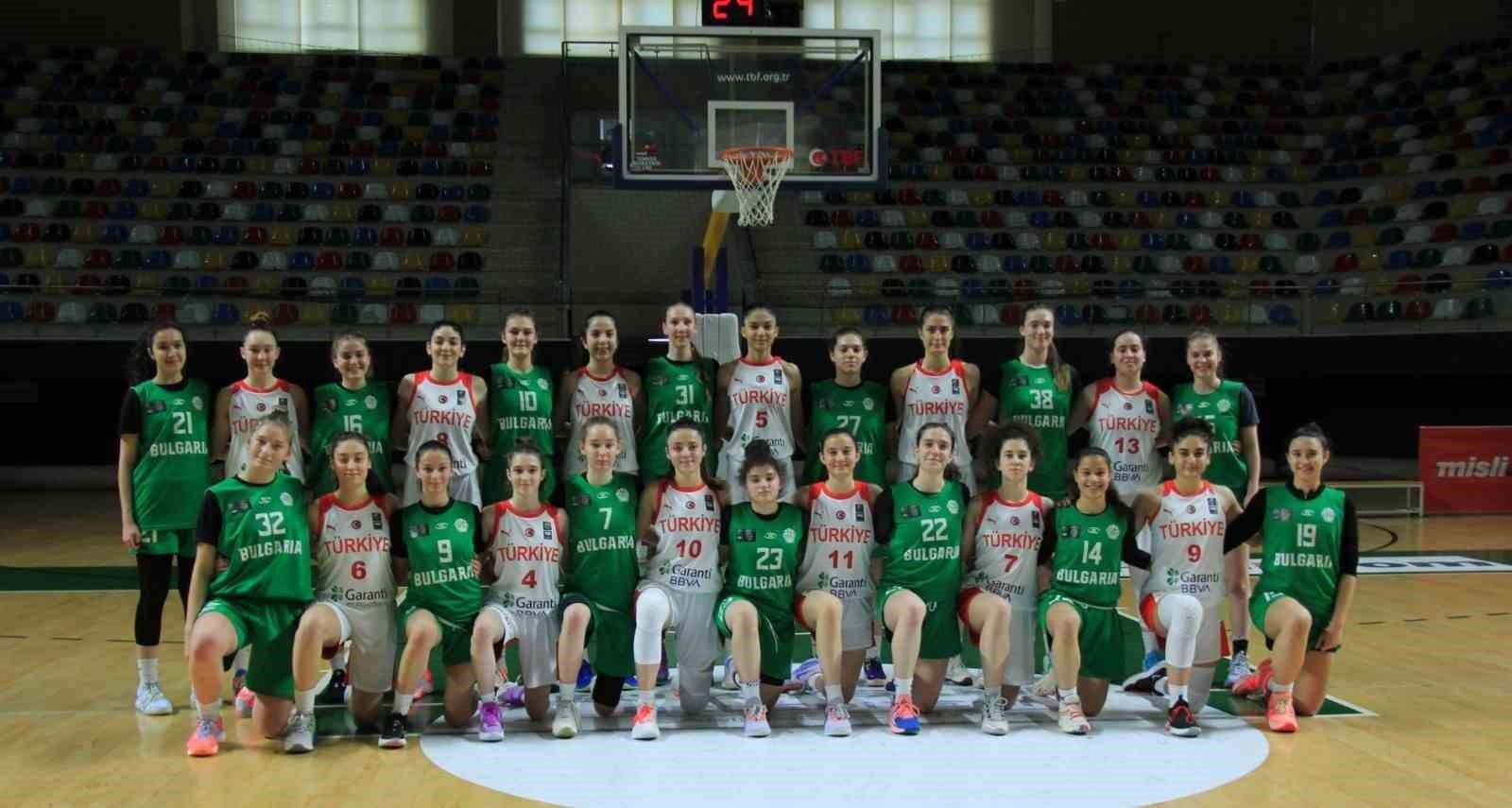 Hazırlık maçı: Türkiye: 85 – Bulgaristan: 44