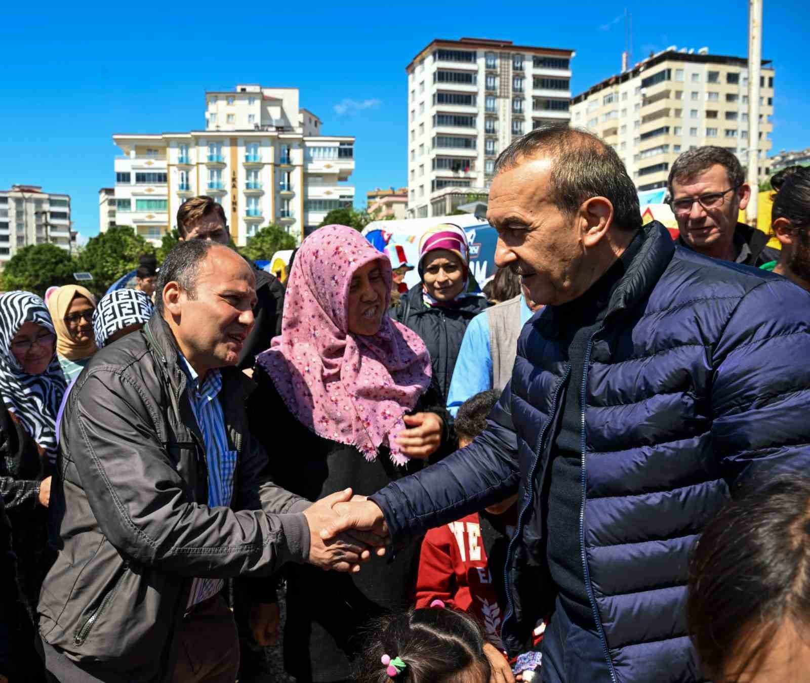 Vali Yavuz bayramı deprem bölgesi Kahramanmaraş’ta geçiriyor