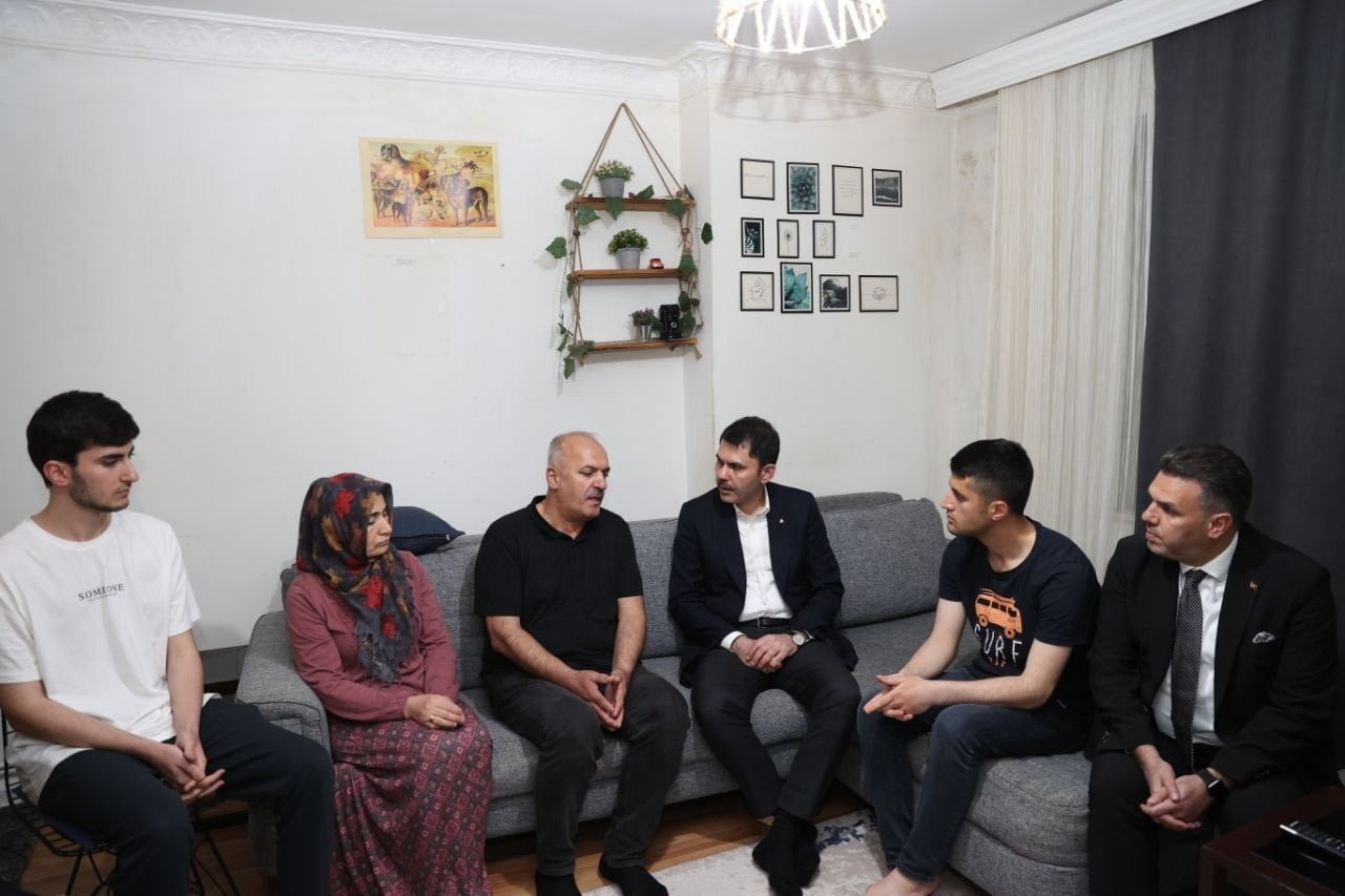 Bakan Kurum: “Kahramanmaraş’ta ilk başladığımız evlerimizi inşallah bir yıla bitiririz”