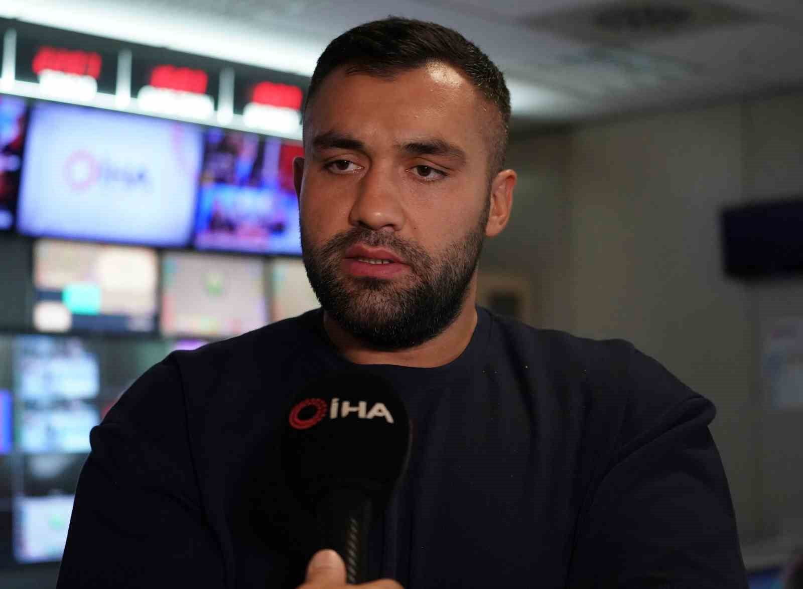 Ali Eren Demirezen boksu bırakıyor mu?