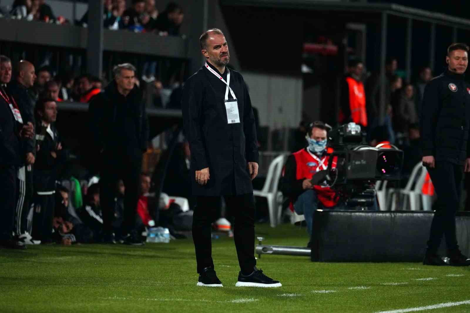 Ümraniyespor, ligde kalma umutlarını zora soktu