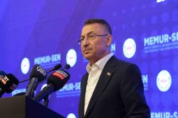 Cumhurbaşkanı Yardımcısı Oktay: “Siz hiç, yedi başlı bir orkestra gördünüz mü?”
