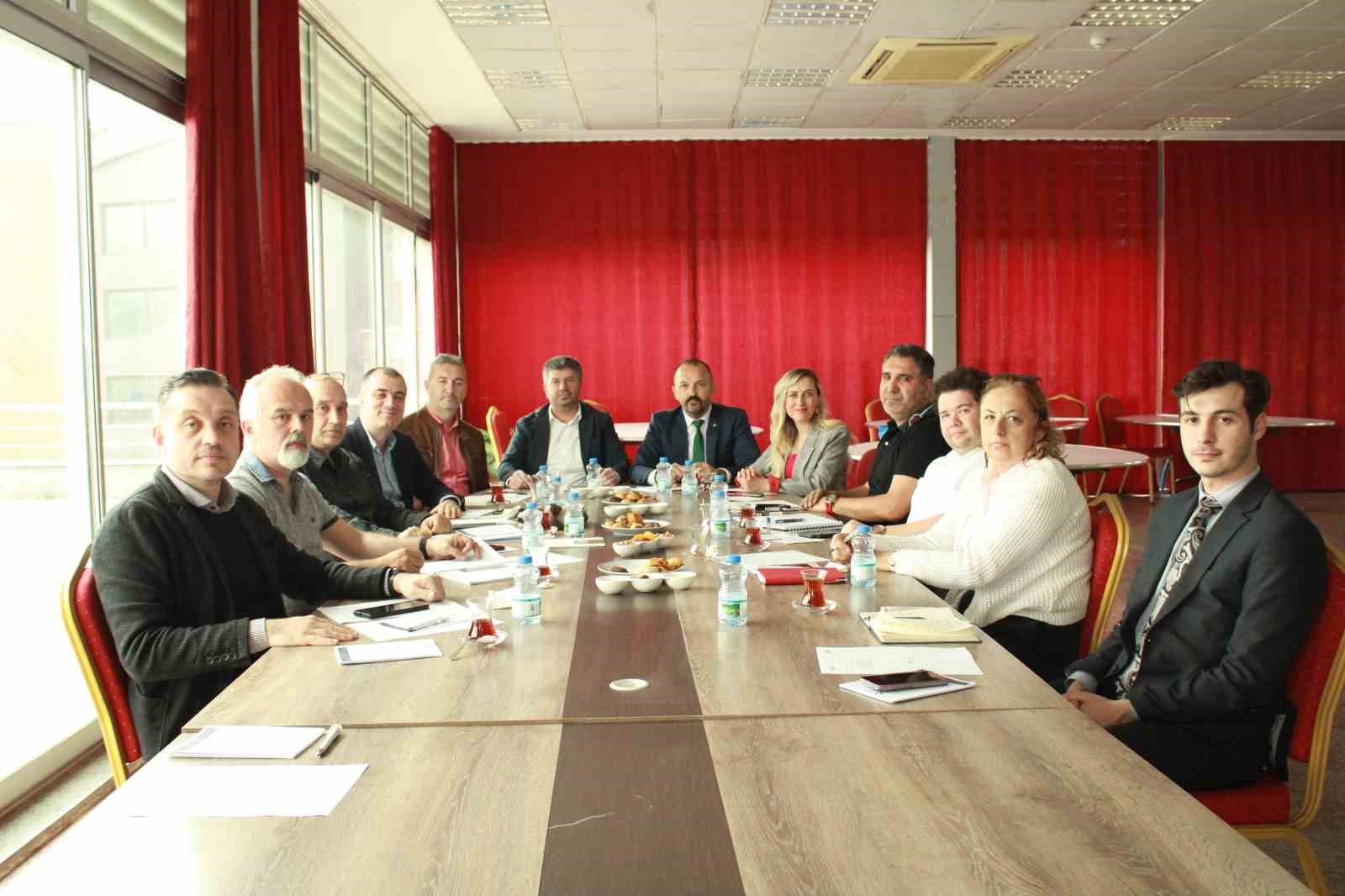 Körfez Ticaret Odası’nda deprem paneli
