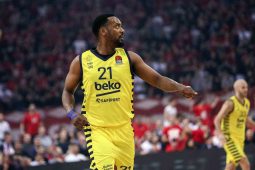 THY Euroleague: Olimpiakos: 79  – Fenerbahçe Beko: 68
