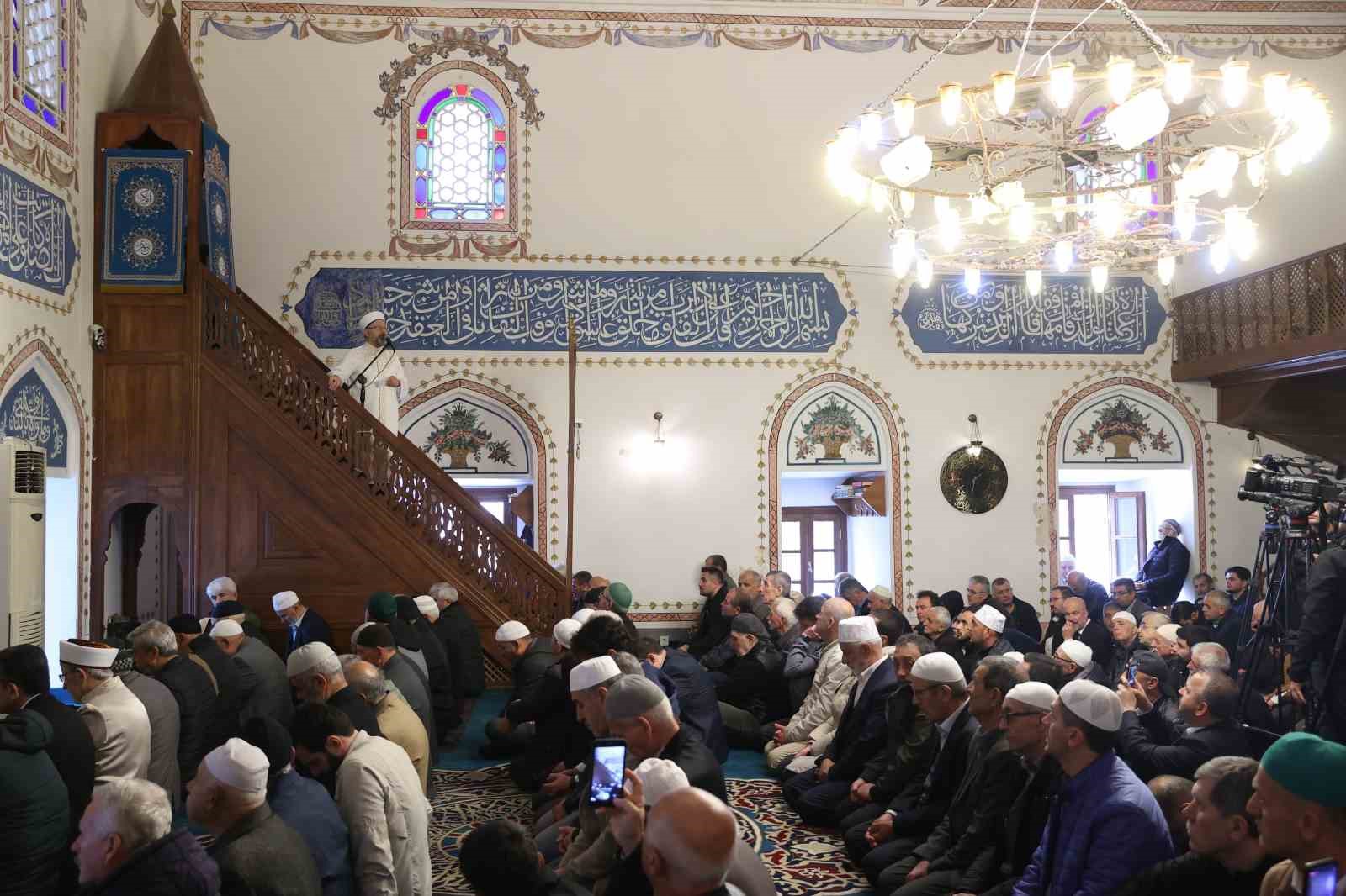 Diyanet İşleri Başkanı Erbaş: “Memur olmanın ahlakı olduğu gibi amir olmanın da ahlakı vardır”