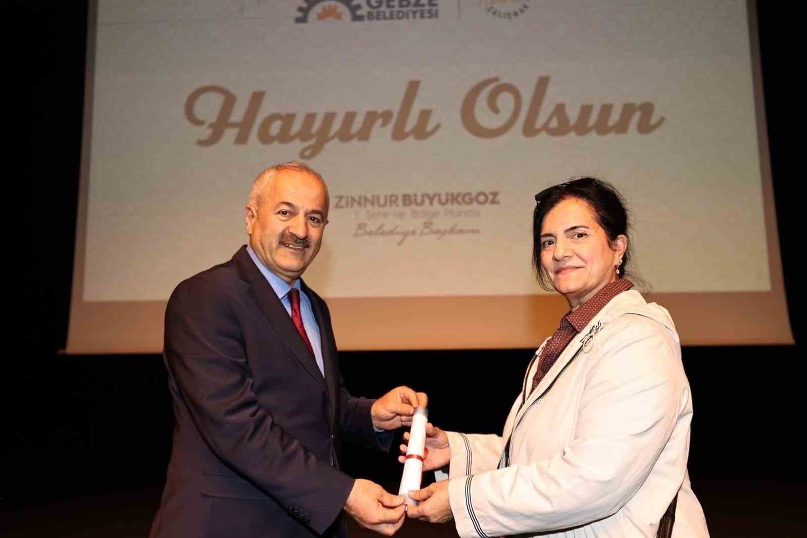 Balçık ve Pelitli’de hak sahiplerine tapuları teslim edildi