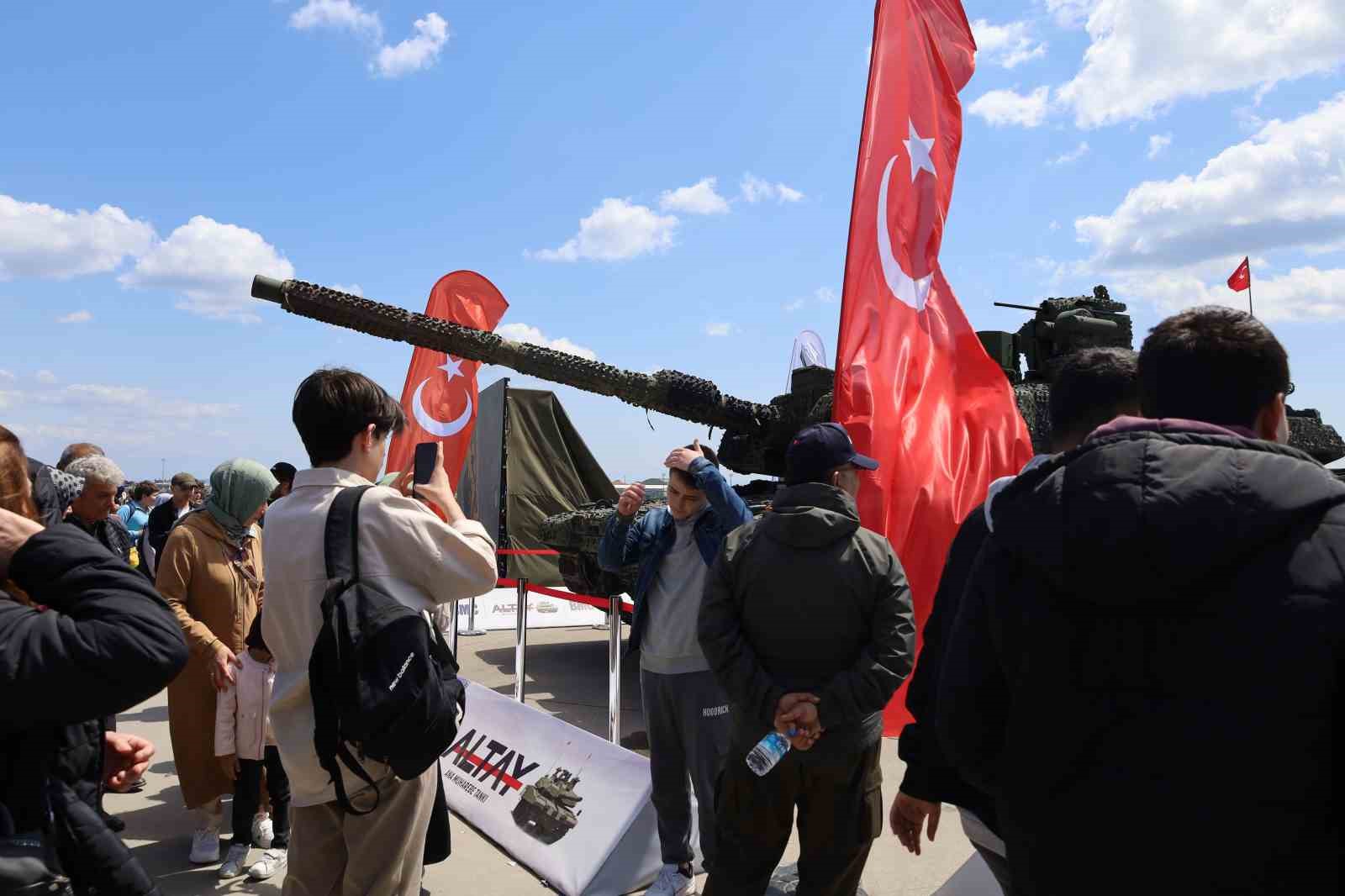 BMC CEO’su Yalçıntaş: “Altay tankı muharebe sahasında ihtiyaç duyulan bütün kritik unsurlara sahip bir tank”