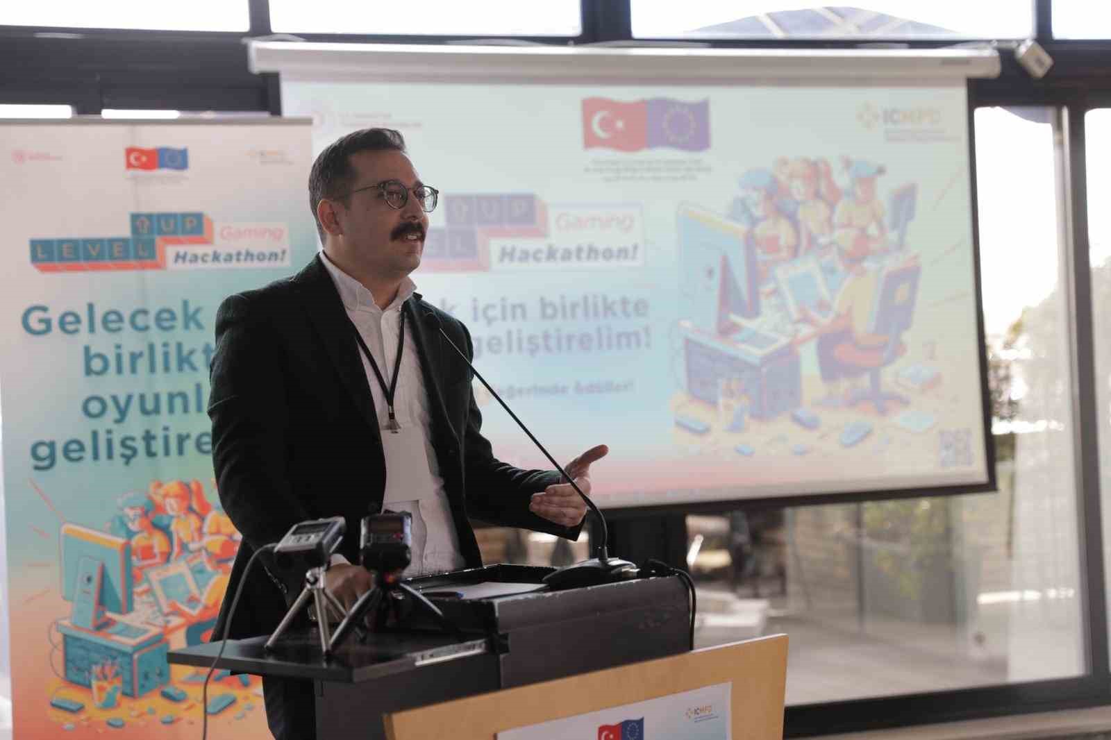 Sanayi ve Teknoloji Bakanlığı Kalkınma Ajansları Genel Müdür Yardımcısı Şimşek: “Türkiye’nin yarısı oyun oynuyor”