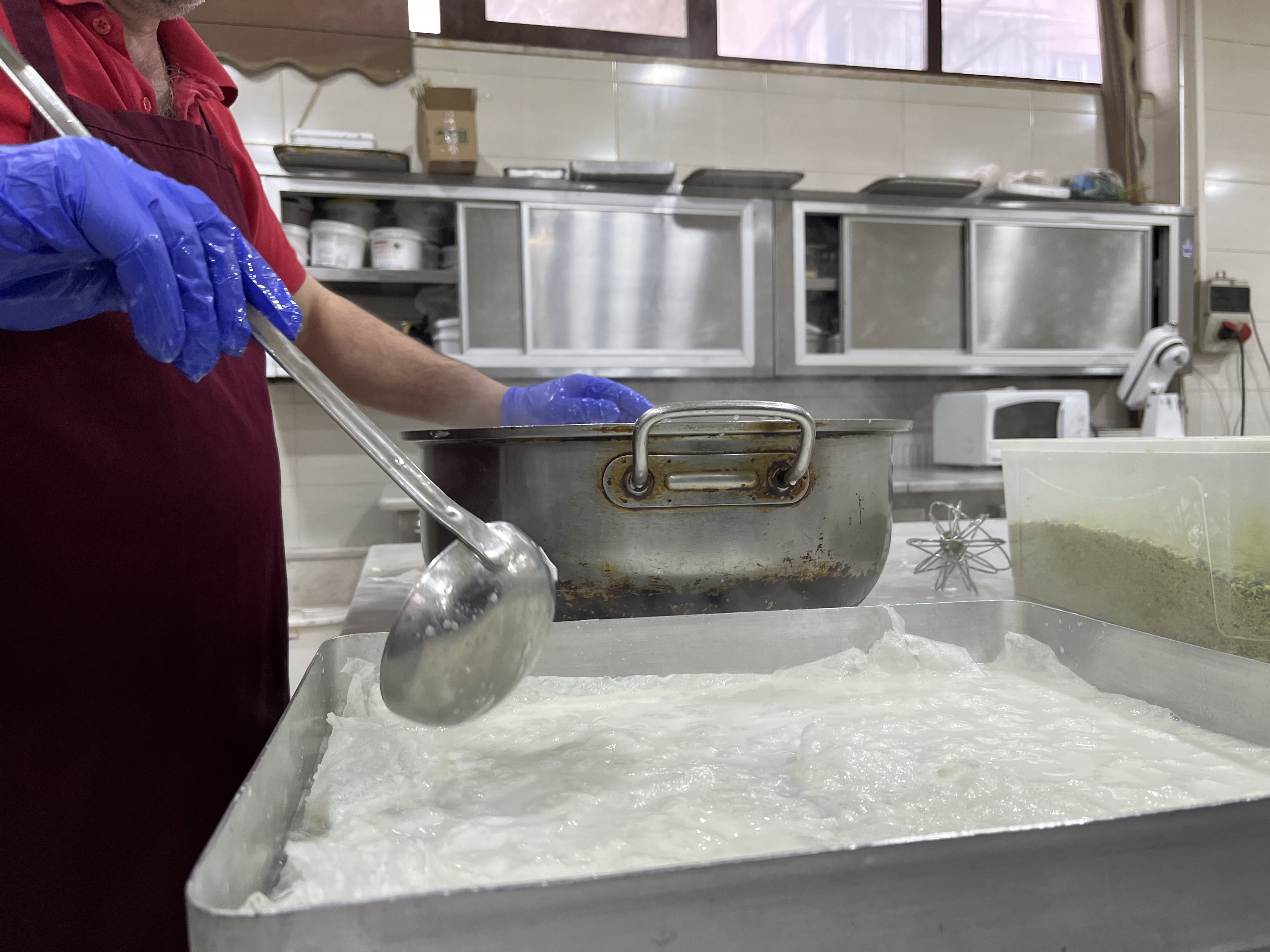 Ramazan’ın Vazgeçilmezi ‘Güllaç’ın Püf Noktaları: “Şeker oranı iyi ayarlanmalı” Ramazan’ın Vazgeçilmezi ‘Güllaç’ın Püf Noktaları: “Şeker oranı iyi ayarlanmalı”