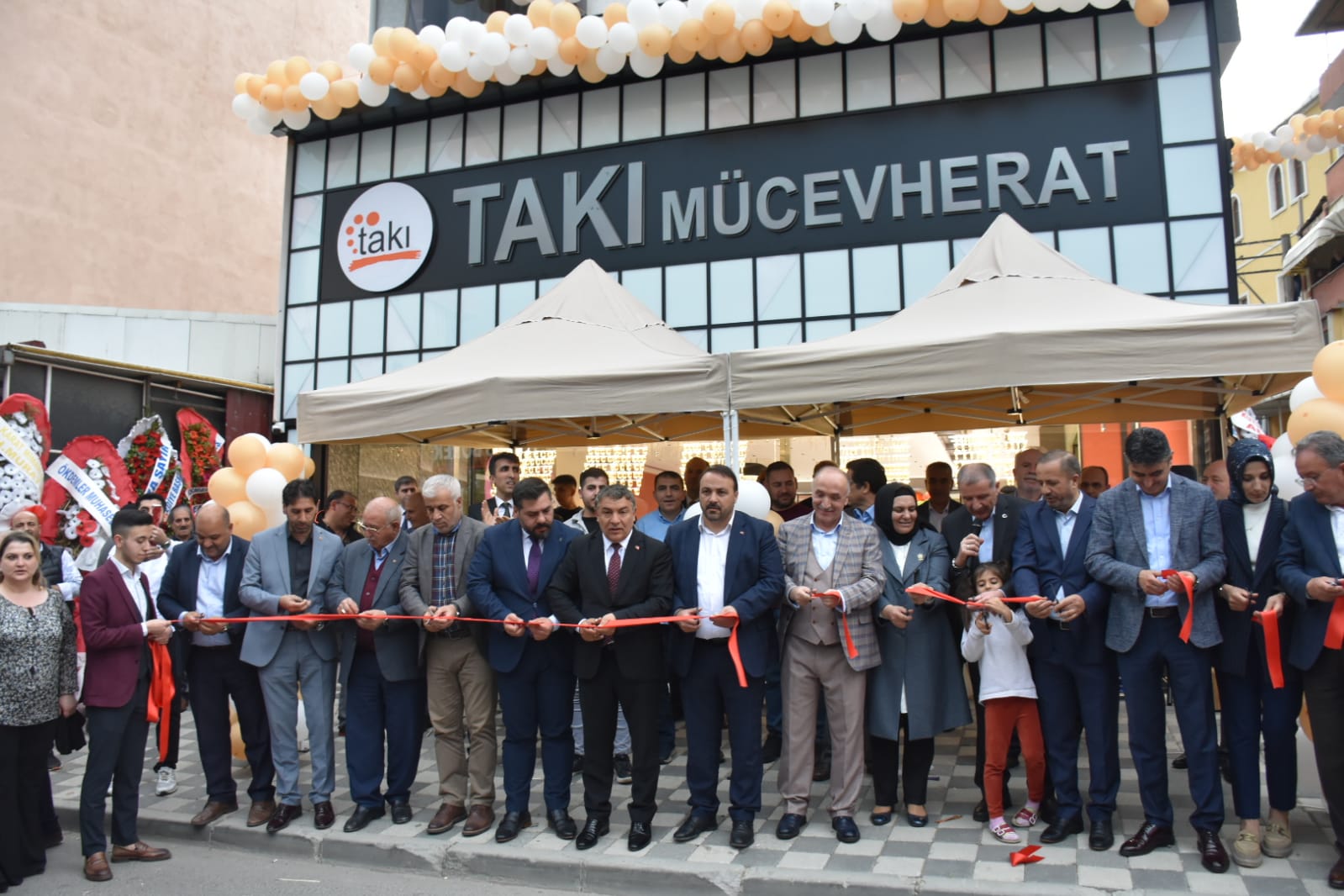 Takı Kuyumculuk 14.Şubesini Dilovası’nda Açtı