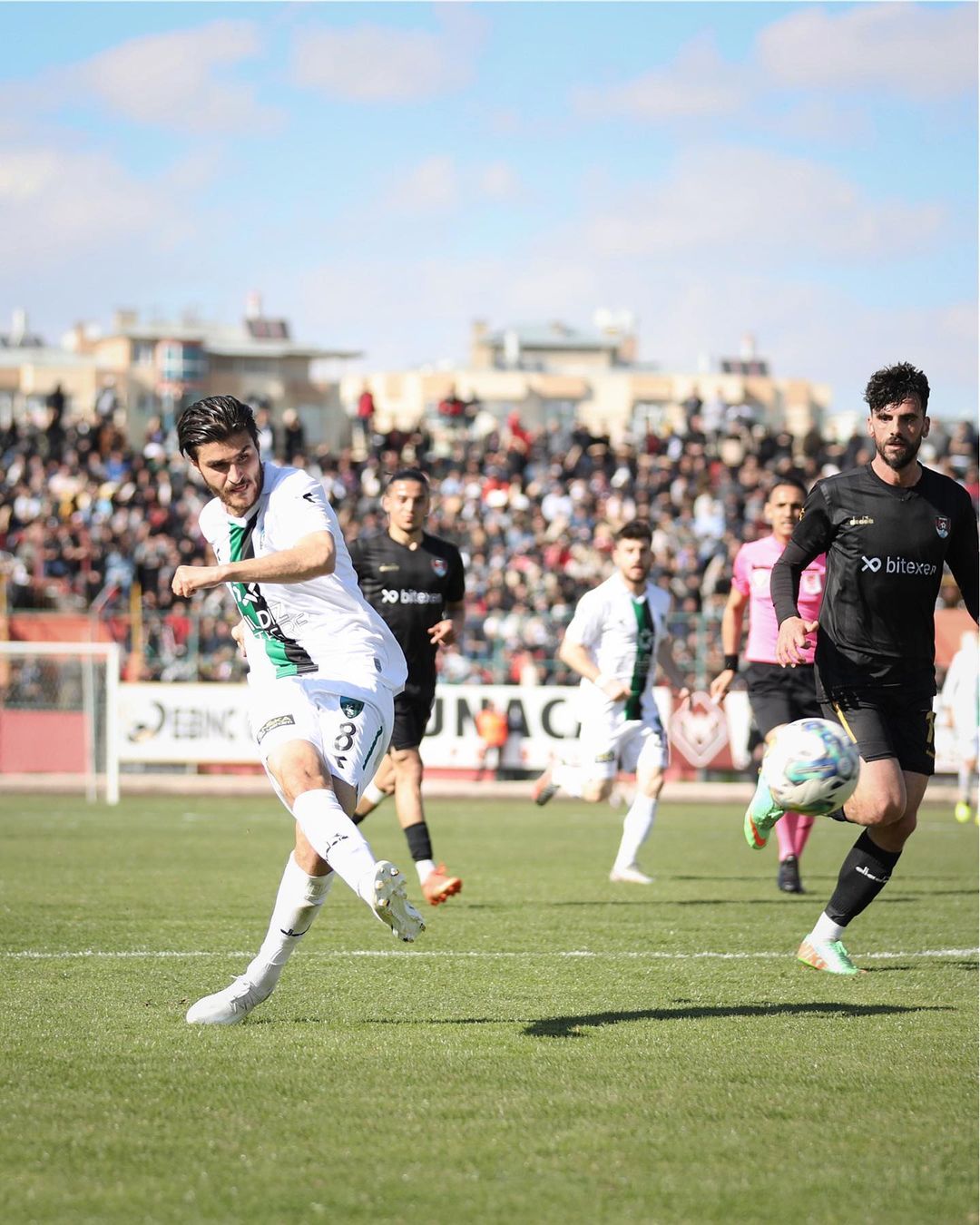 Kocaelispor, Deplasmanda Puan Kaybetti Kocaelispor, Deplasmanda Puan Kaybetti