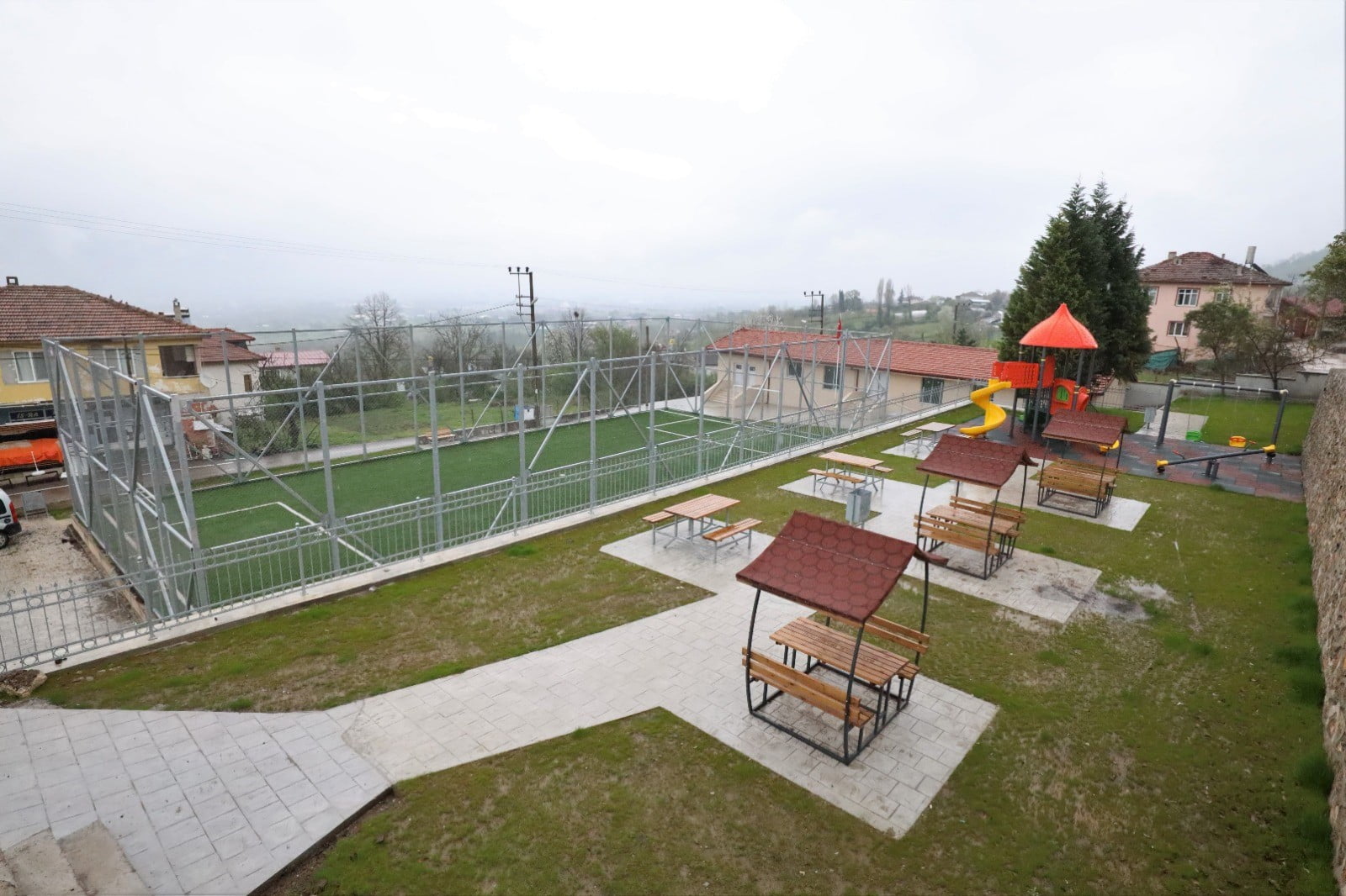 Başiskele’nin Yeni Parkları Göz Dolduruyor