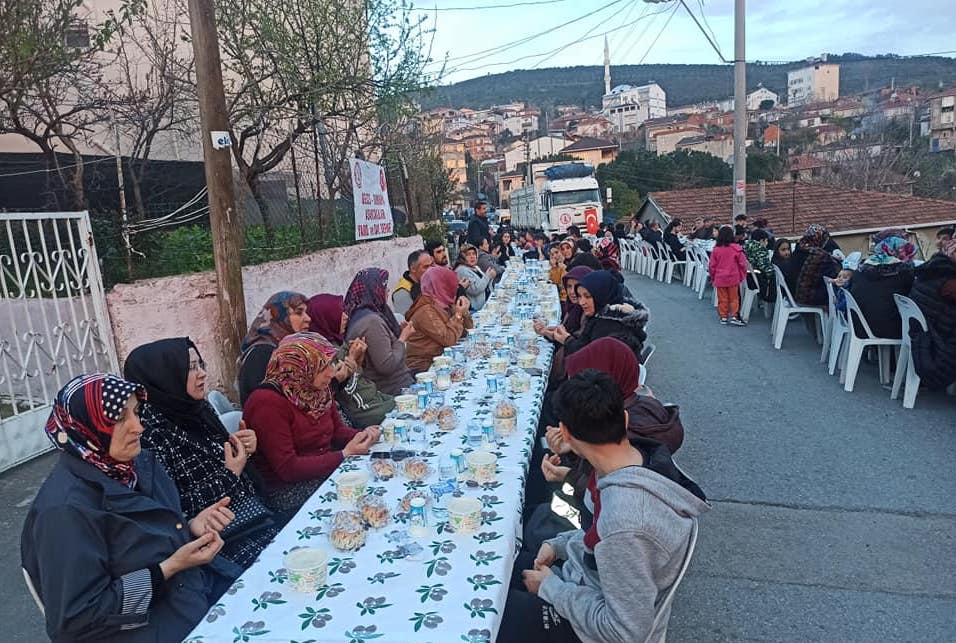 Gebze Samsun Asarcıklılar Derneği’nden İftar Programı