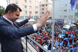 Bakan Kurum: “İstanbul’un yarınını değiştirecek yüzyılın dönüşümünü başlattık’’