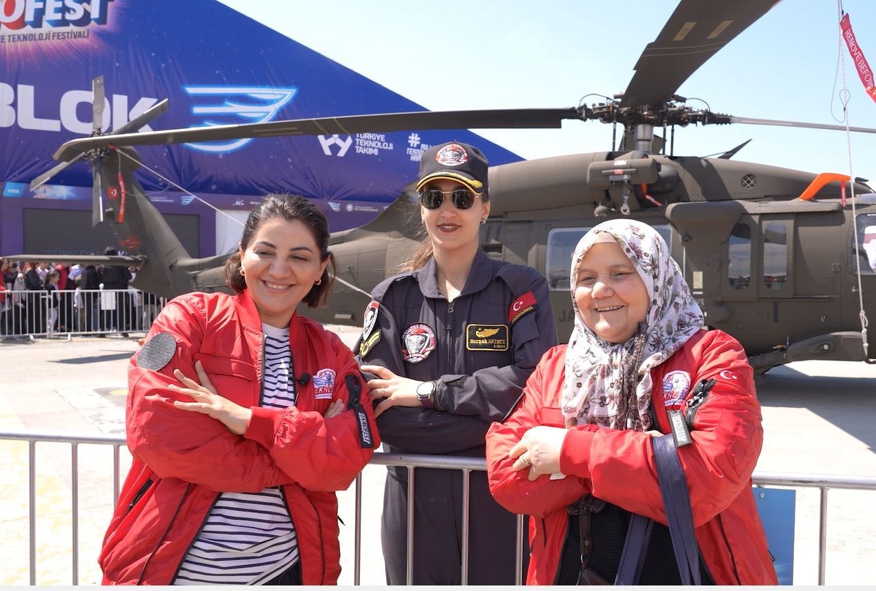 AK Parti milletvekili adayı Şengül Karslı vatandaşın TEKNOFEST hayalini gerçekleştirdi