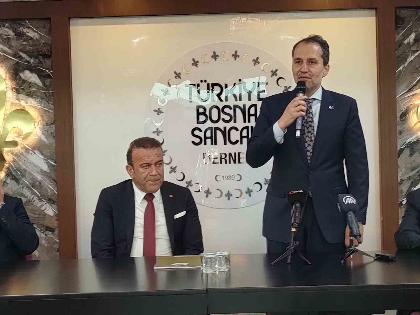 Fatih Erbakan, Bayrampaşa’da Bosna Sancak Derneği’ni ziyaret etti