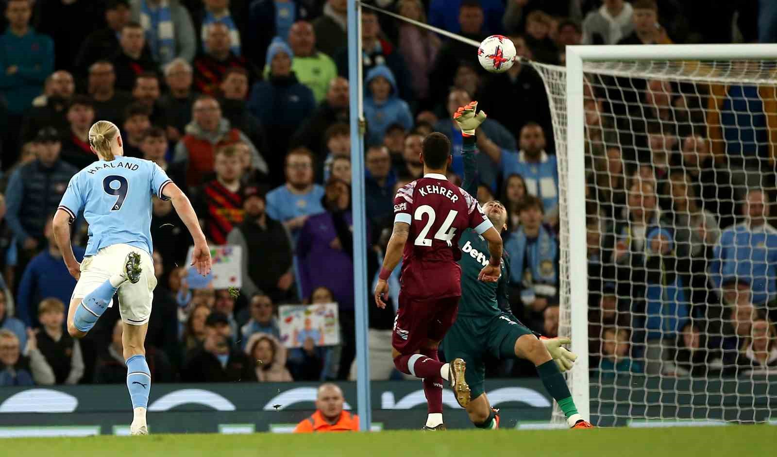 Manchester City liderliği devraldı