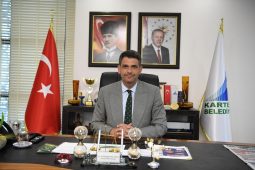 Kartepe Belediyesi’nde emeklilerin tazminatları ödendi