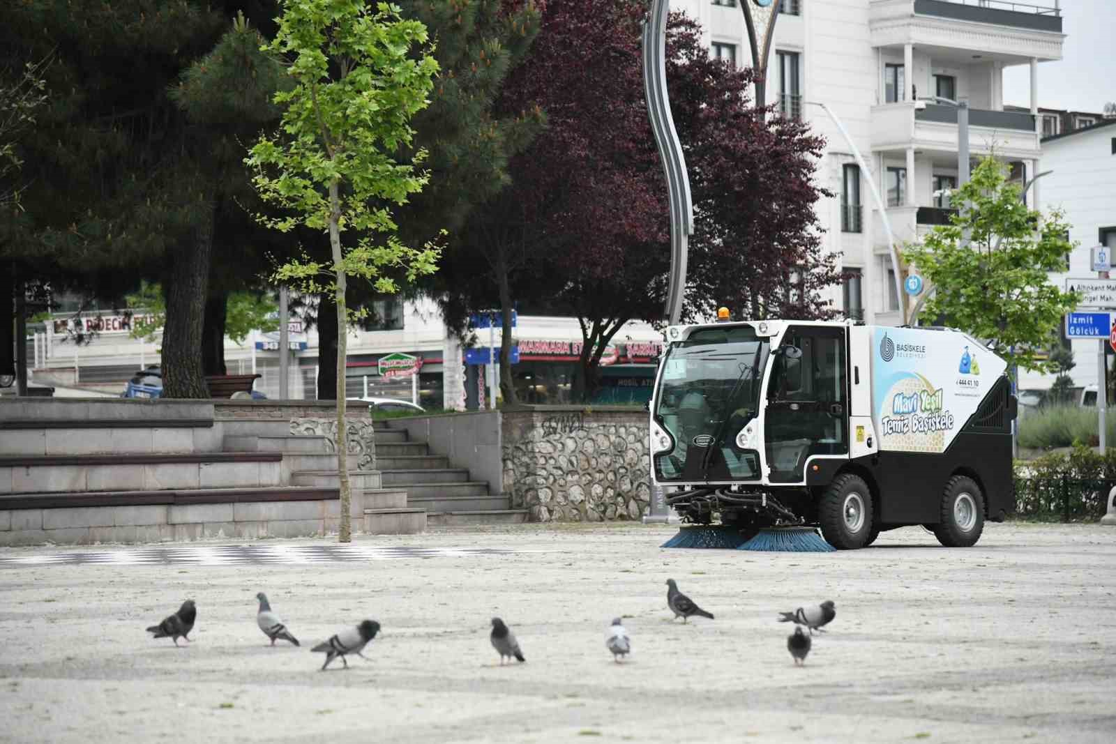 Başiskele’nin yollarını o süpürecek