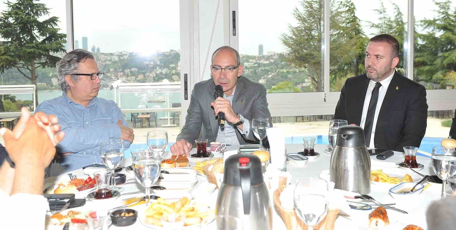 Fethi Pekin: “Gelecek sezon formalarımız 5 yıldızlı olacak”