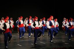 Küçükçekmece’de Halk Oyunları Festivali’ne büyük ilgi